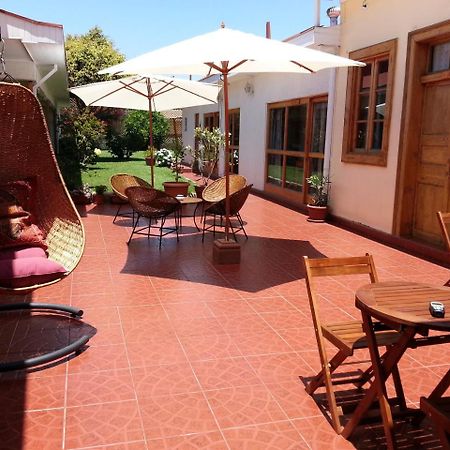ラ・セレナ La Sombra Del Viento Bed & Breakfast エクステリア 写真